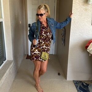 Medium Blue Denim Jacket with Cropped Design and Folded Collar